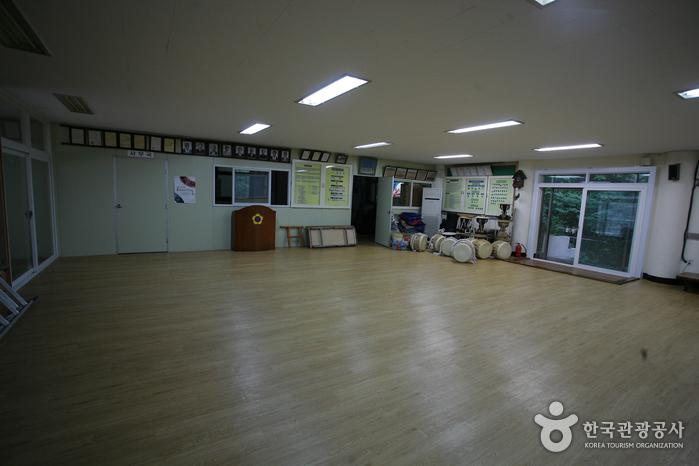 구덕민속예술관 - 부산 가볼만한 곳 > 교육 | 세상의 모든 여행, 위시빈