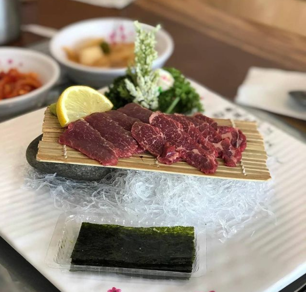 제주 진미 마돈가 - 제주 맛집 > 말고기 | 세상의 모든 여행, 위시빈